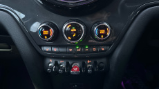 MINI Countryman 1.5 Cooper Classic 5dr Auto [Comfort/Nav+ Pack] Petrol Hatchback